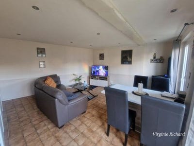 /international/fr/menetrol-auvergne-310107580665/
