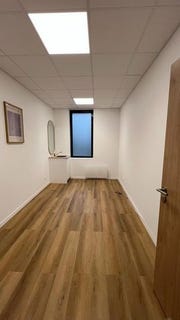 /international/fr/capinghem-calais-310105683885/