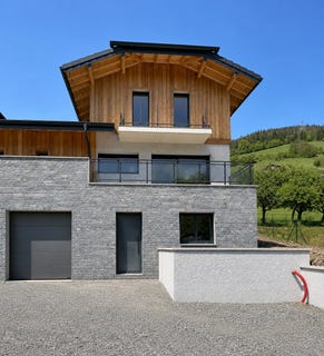 /international/fr/chevenoz-rhone-310108484337/