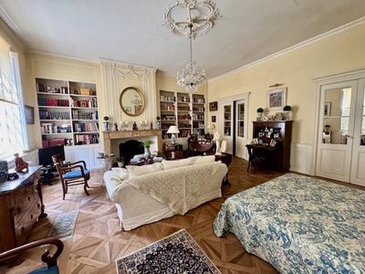 /international/fr/figeac-midi-pyrenees-310099551388/