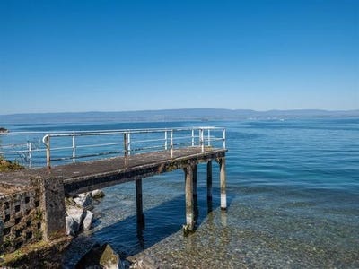 /international/fr/evian-les-bains-rhone-310108054867/