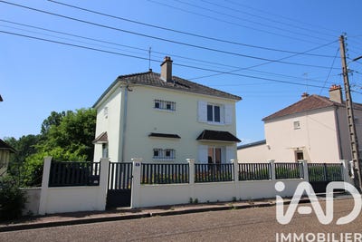 /international/fr/coulanges-les-nevers-burgundy-310108643369/