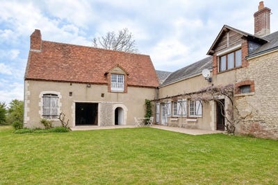 /international/fr/moisy-centre-val-de-loire-310107793590/