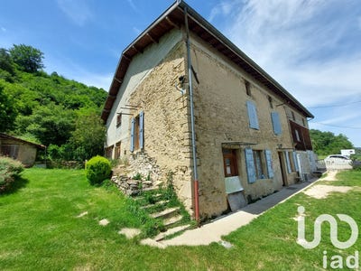 /international/fr/montchenu-rhone-120093357165/