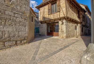 /international/fr/cajarc-midi-pyrenees-310107557402/