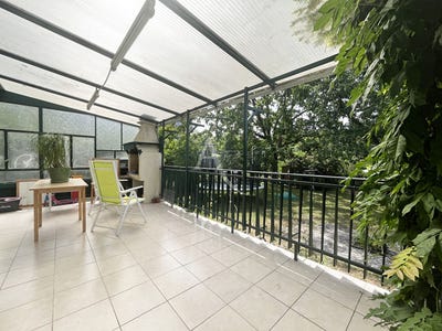 /international/fr/dourdan-ile-de-france-310104471675/