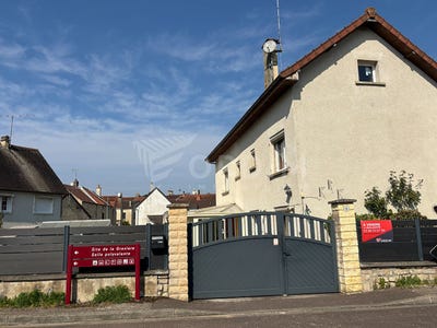 /international/fr/lezinnes-burgundy-310108729626/