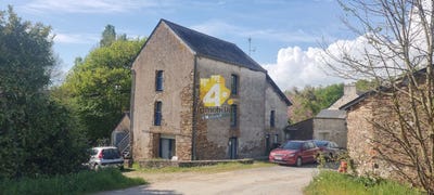 /international/fr/saint-gildas-des-bois-pays-de-la-loire-310107235919/