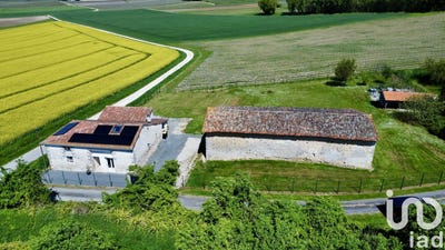 /international/fr/baignes-sainte-radegonde-charente-310098900008/?lang=de