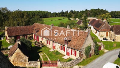 /international/fr/rouffignac-saint-cernin-de-reilhac-aquitaine-310107222991/