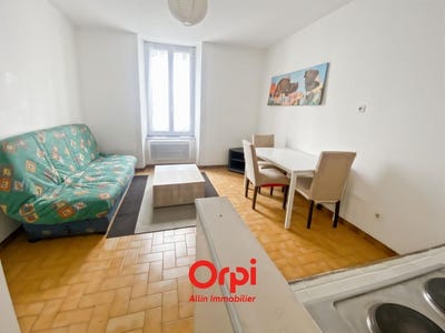 /international/fr/montlucon-auvergne-310109096411/