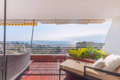 /international/fr/cannes-provence-alpes-cote-d-azur-310109148215/?lang=th