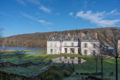 /international/fr/thomery-ile-de-france-310109266268/