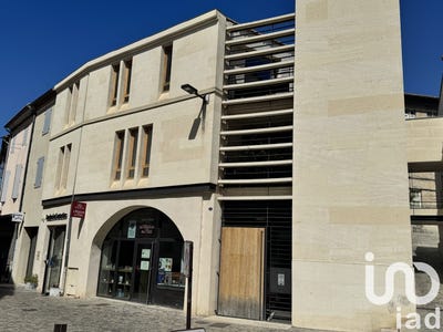 /international/fr/saint-gilles-burgundy-310100823188/