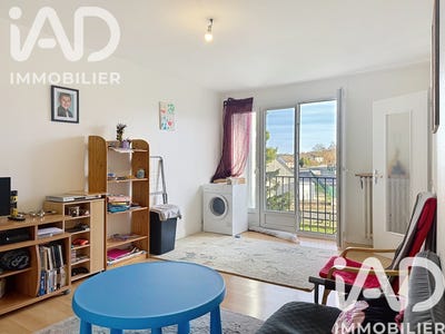 /international/fr/chateau-renard-centre-val-de-loire-310105013181/
