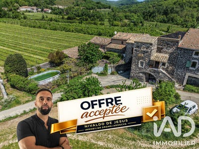 /international/fr/lussas-rhone-310107942590/?lang=th