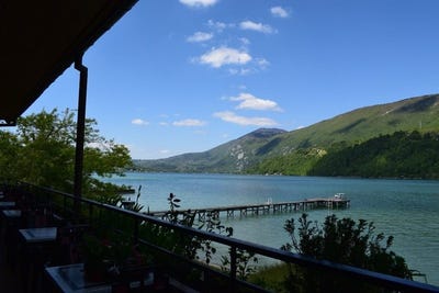 /international/fr/lepin-le-lac-rhone-310106574723/