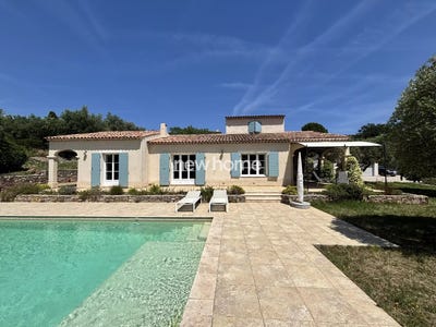 /international/fr/lorgues-provence-alpes-cote-d-azur-310108565351/