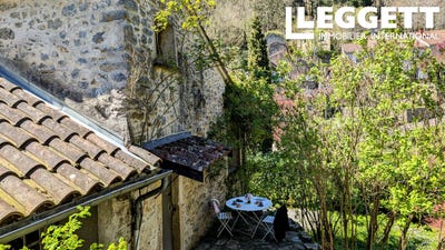 /international/fr/courniou-languedoc-roussillon-310099057448/?lang=zh-cn