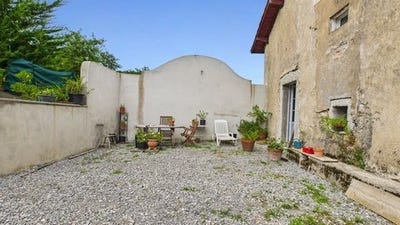 /international/fr/hasparren-aquitaine-310101446104/