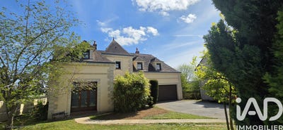 /international/fr/chartres-centre-val-de-loire-310108402705/