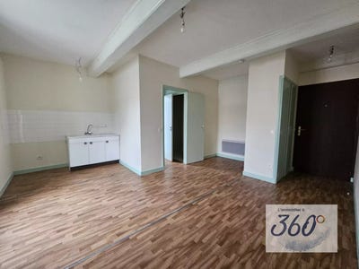 /international/fr/deux-grosnes-rhone-310100960623/