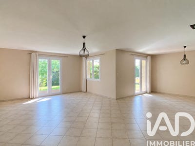 /international/fr/fenouillet-midi-pyrenees-310102396106/?lang=th