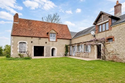 /international/fr/moisy-centre-val-de-loire-310107793590/?lang=th