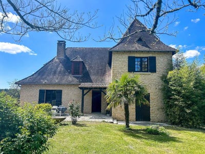 /international/fr/milhac-d-auberoche-aquitaine-310107555476/