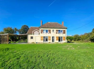 /international/fr/auxais-la-basse-normandie-310106293108/