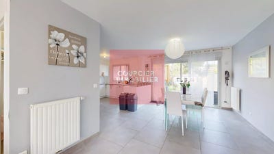 /international/fr/le-mesnil-saint-denis-ile-de-france-310102124947/