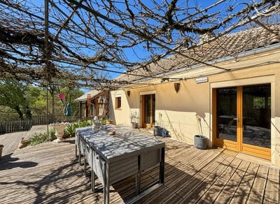 /international/fr/gramat-midi-pyrenees-310107793974/