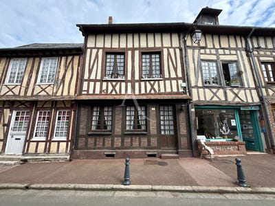 /international/fr/lyons-la-foret-upper-normandy-310107493683/