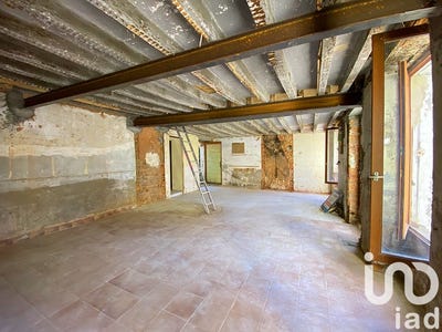/international/fr/saint-sauveur-en-puisaye-burgundy-310101275564/?lang=zh-cn