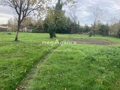 /international/fr/lucon-pays-de-la-loire-310103807968/