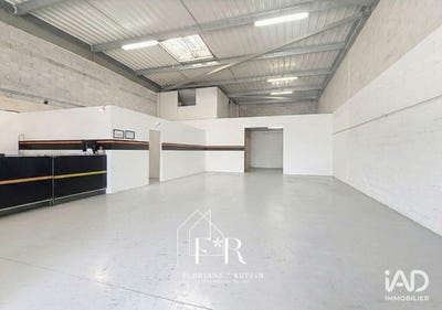 /international/fr/entraigues-sur-la-sorgue-provence-alpes-cote-d-azur-310106413550/