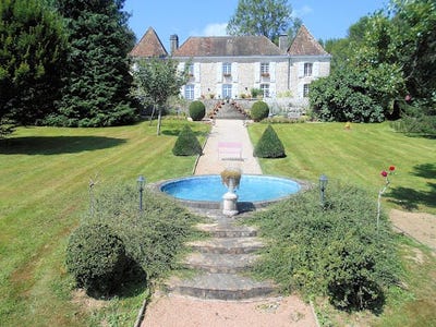 /international/fr/nontron-aquitaine-120091095510/?lang=zh-tw