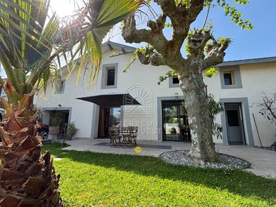 /international/fr/pomarez-aquitaine-310109201930/?lang=it