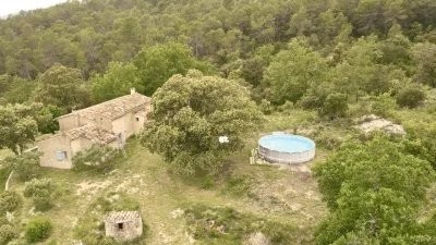 /international/fr/cotignac-hh-15601932-cotignac-provence-alpes-cote-d-azur-310100952946/