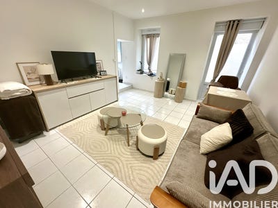 /international/fr/les-lucs-sur-boulogne-pays-de-la-loire-310108557734/