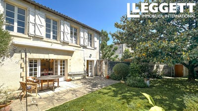 /international/fr/saintes-charente-310099614112/