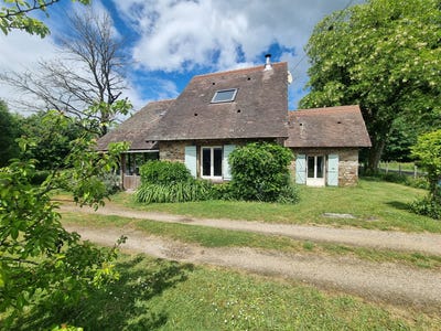 /international/fr/saint-yrieix-la-perche-limousin-310108088976/