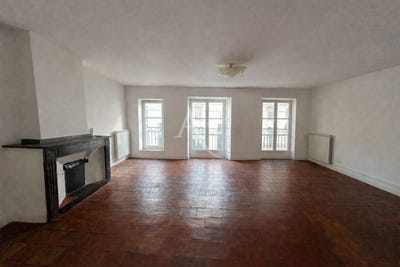 /international/fr/carcassonne-languedoc-roussillon-310105188754/