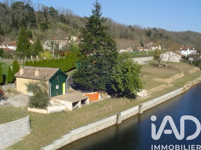 /international/fr/saint-capraise-de-lalinde-aquitaine-310106624775/
