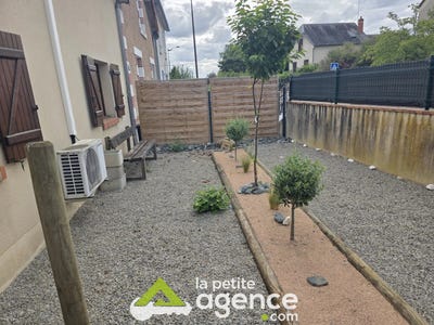 /international/fr/bourges-centre-val-de-loire-310101109255/