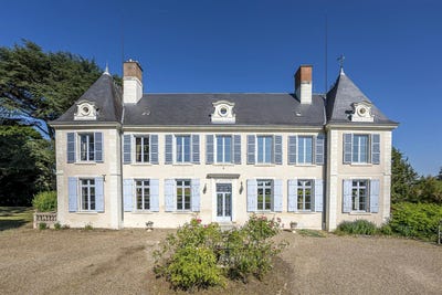 /international/fr/chenonceaux-centre-val-de-loire-310099731738/