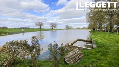 /international/fr/chamberat-auvergne-310107269888/