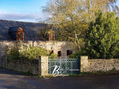 /international/fr/val-d-oust-brittany-310105340564/