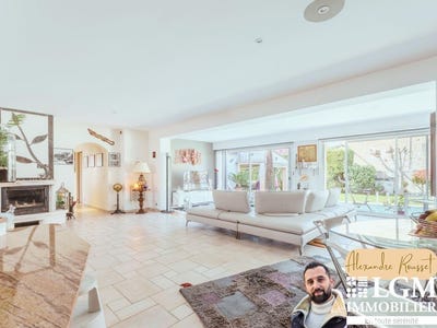 /international/fr/saint-mamert-du-gard-languedoc-roussillon-310109094289/?lang=it