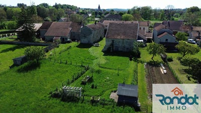 /international/fr/saint-maurice-sur-vingeanne-burgundy-310100459292/